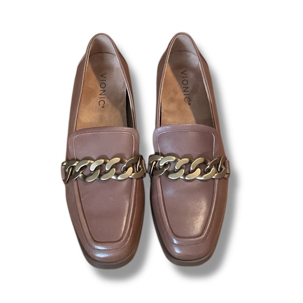 Vionic Tan Leather Chain Square Toe Slip On Loafer Size 7